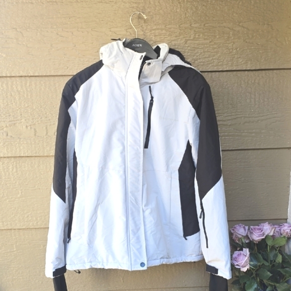 HealthyYoga Jackets & Blazers - Healthy Yoga Faux Fur Lined Outdoor Jacket Light Gray Black L